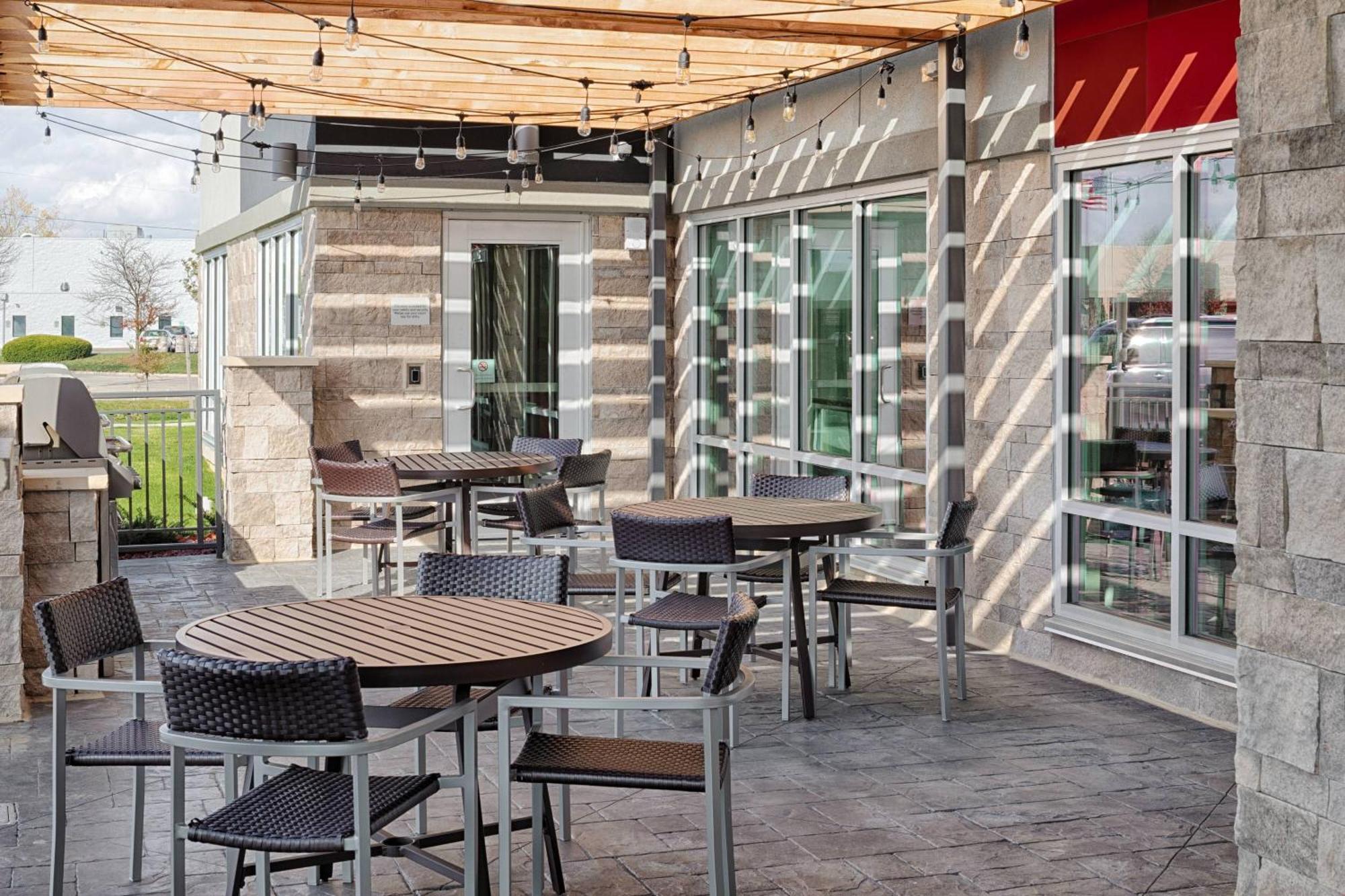 Towneplace Suites Columbus Hilliard Exterior photo